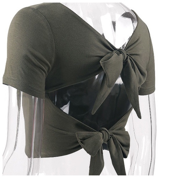 Green open back bow tie knotted v neck crop top - Picture 4 of 5